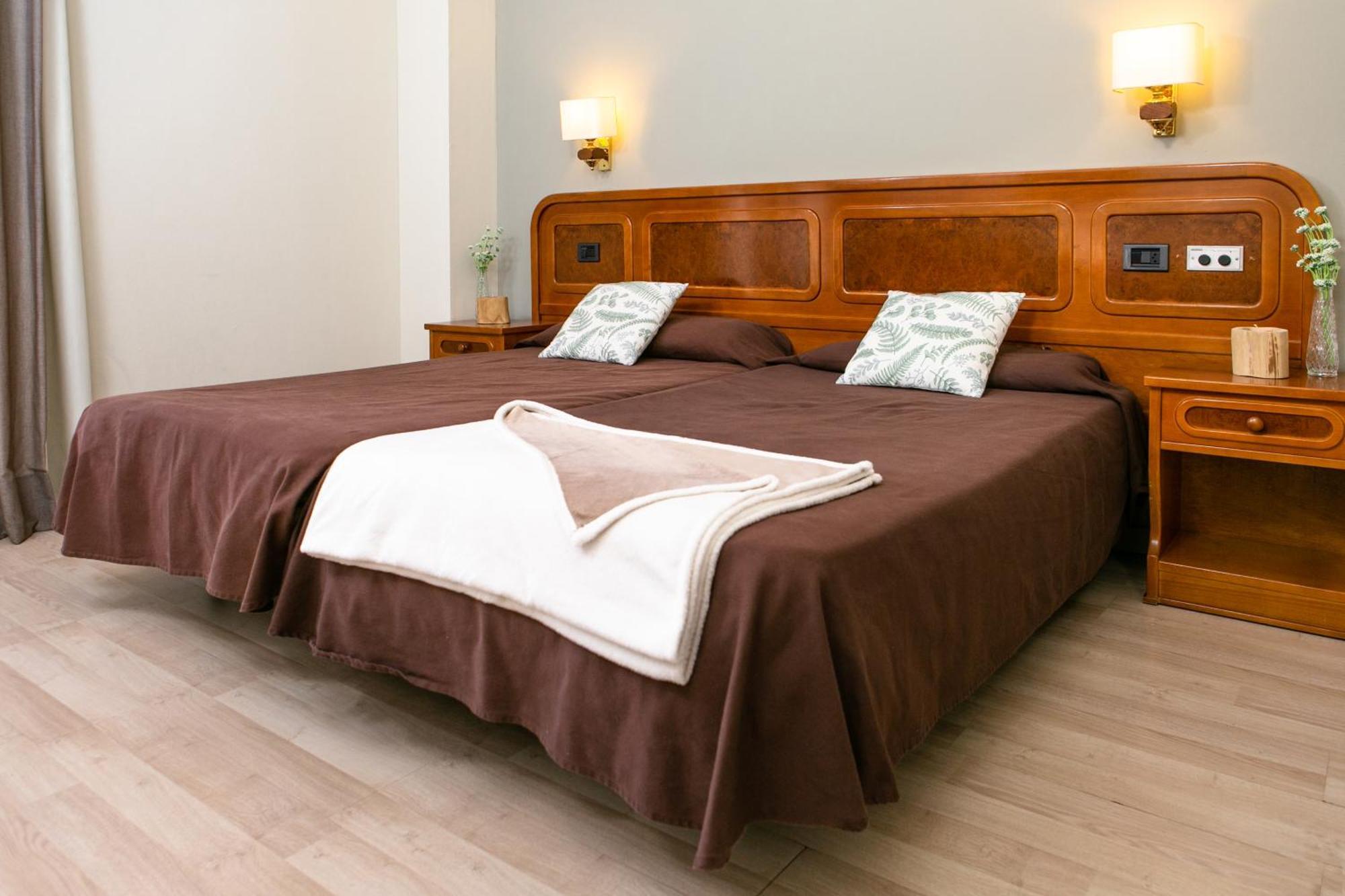 Superior Double Room,1730010983:JPEG